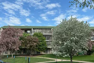 10511 Cedar Lake Rd, Minnetonka, MN 55305 - Photo 25