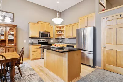 3124 Frontier Drive, Woodbury, MN 55129 - Photo 7