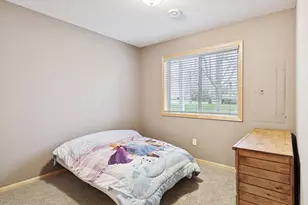 3124 Frontier Dr, Woodbury, MN 55129 - Photo 41