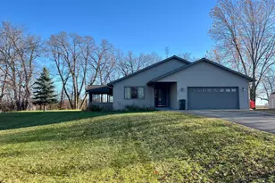 1626 Melvina Ln SW, Alexandria, MN 56308 - Photo 21