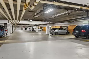 10501 Cedar Lake Rd, Minnetonka, MN 55305 - Photo 27