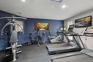 10501 Cedar Lake Rd, Minnetonka, MN 55305 - Photo 37