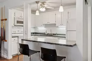 10501 Cedar Lake Rd, Minnetonka, MN 55305 - Photo 9