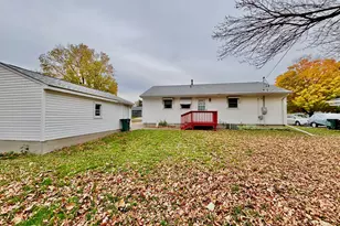 313 9th St, Gaylord, MN 55334 - Photo 13