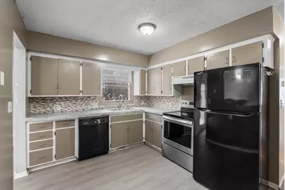 10421 Quebec Avenue S, Bloomington, MN 55438 - Photo 7