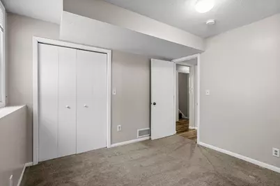 10421 Quebec Avenue S, Bloomington, MN 55438 - Photo 21