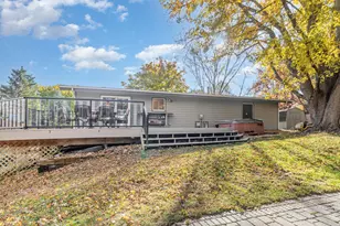 712 E 151st St, Burnsville, MN 55306 - Photo 7