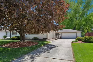 2018 Jade Ln, Eagan, MN 55122 - Photo 3
