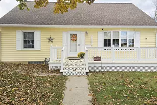 2107 4th Ave SE, Austin, MN 55912 - Photo 1