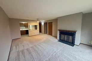 10441 Greenbrier Rd, Minnetonka, MN 55305 - Photo 5