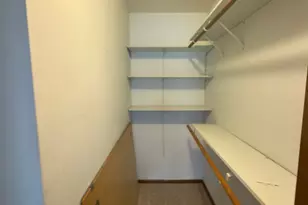 10441 Greenbrier Rd, Minnetonka, MN 55305 - Photo 11