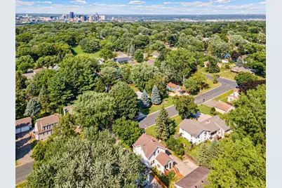 536 Hiawatha Avenue, Mendota Heights, MN 55118 - Photo 37