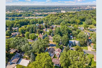 536 Hiawatha Avenue, Mendota Heights, MN 55118 - Photo 41