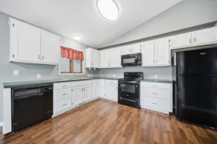 403 8th St NW, Kasson, MN 55944 - Photo 7