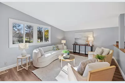 8621 Darnel Road, Eden Prairie, MN 55344 - Photo 1