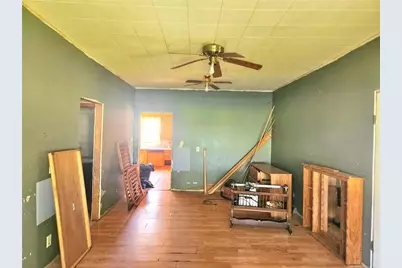 306 W 2nd Street, Sherburn, MN 56171 - Photo 5