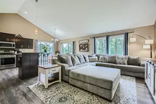 28526 Lakeside Trail, Lindstrom, MN 55045 - Photo 3