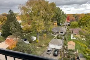 2601 Kenzie Terrace, Saint Anthony, MN 55418 - Photo 5