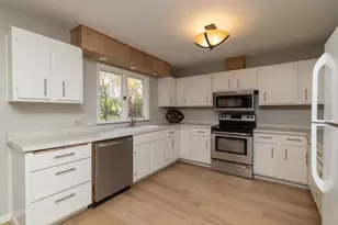 1221 Pearl St, Prescott, WI 54021 - Photo 3