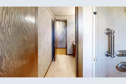 1704 Plainview Lane, Albert Lea, MN 56007 - Photo 23