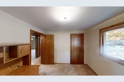 1704 Plainview Lane, Albert Lea, MN 56007 - Photo 33