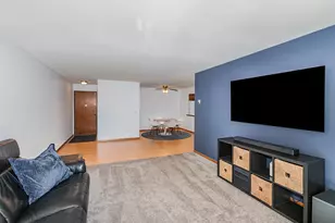 999 41st Ave NE, Columbia Heights, MN 55421 - Photo 1