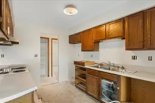 135 Linden Ave, Alexandria, MN 56308 - Photo 9