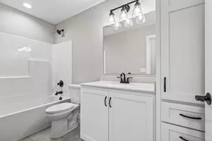 7222 Hawthorne Ct, North Branch, MN 55056 - Photo 13