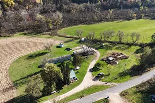 44467 Dakota Valley Dr, New Hartford, MN 55925 - Photo 5