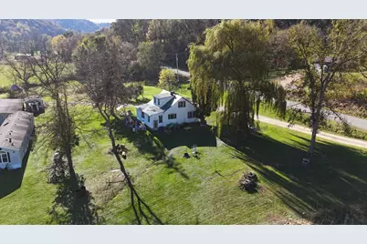 44467 Dakota Valley Drive, New Hartford, MN 55925 - Photo 3