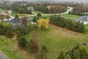 2736 Headland Ct SW, Rochester, MN 55902 - Photo 7