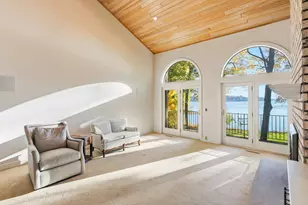 2648 Casco Point Rd, Wayzata, MN 55391 - Photo 9