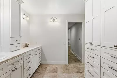 2648 Casco Point Road, Wayzata, MN 55391 - Photo 23