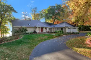 2648 Casco Point Rd, Wayzata, MN 55391 - Photo 3