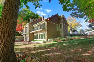 2648 Casco Point Rd, Wayzata, MN 55391 - Photo 49