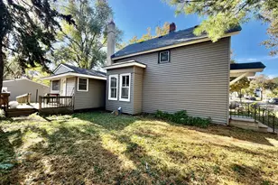 1126 Ross Ave, Saint Paul, MN 55106 - Photo 3