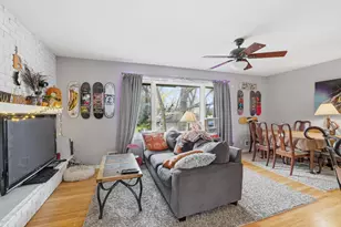 115 Peninsula Rd, Medicine Lake, MN 55441 - Photo 25