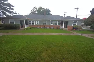 2056 Bayard Ave, Saint Paul, MN 55116 - Photo 1