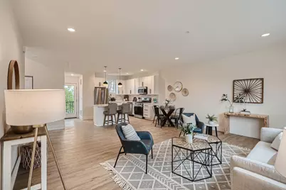 1995 11th Avenue E #Unit 1, Maplewood, MN 55119 - Photo 3