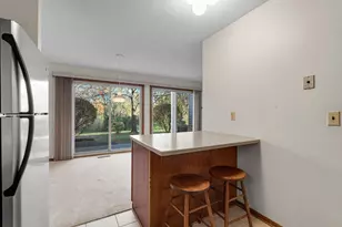 4232 Magnolia Ln N, Plymouth, MN 55441 - Photo 5