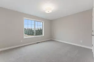 7427 Water St, Shakopee, MN 55379 - Photo 31