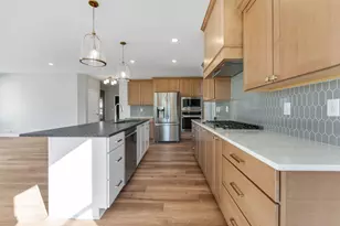 7660 Waverly Ave, Shakopee, MN 55379 - Photo 15