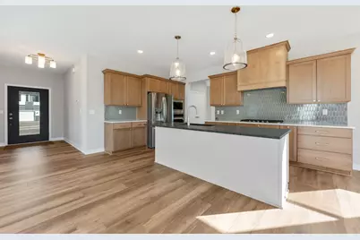 7660 Waverly Avenue, Shakopee, MN 55379 - Photo 11