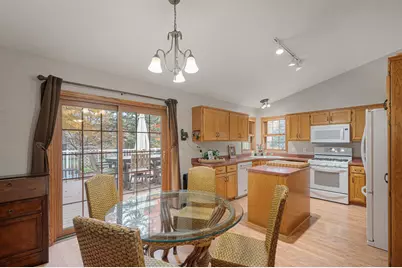 4419 Ladyslipper Avenue N, Brooklyn Park, MN 55443 - Photo 9