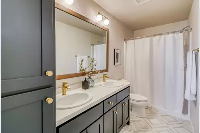 6819 32nd Street S, Fargo, ND 58104 - Photo 17