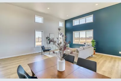 6819 32nd Street S, Fargo, ND 58104 - Photo 5