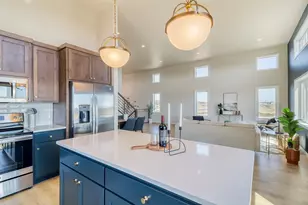 6819 32nd St S, Fargo, ND 58104 - Photo 9