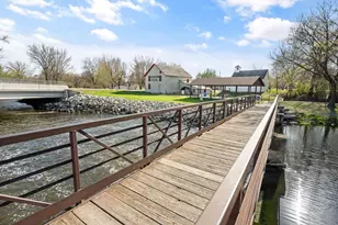 105 E Franklin St, Morristown, MN 55052 - Photo 37