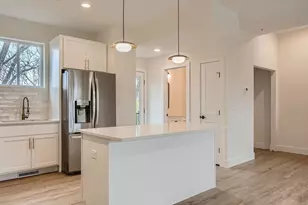 1995 11th Ave E, Maplewood, MN 55119 - Photo 1