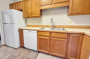 7624 157th St W, Apple Valley, MN 55124 - Photo 19